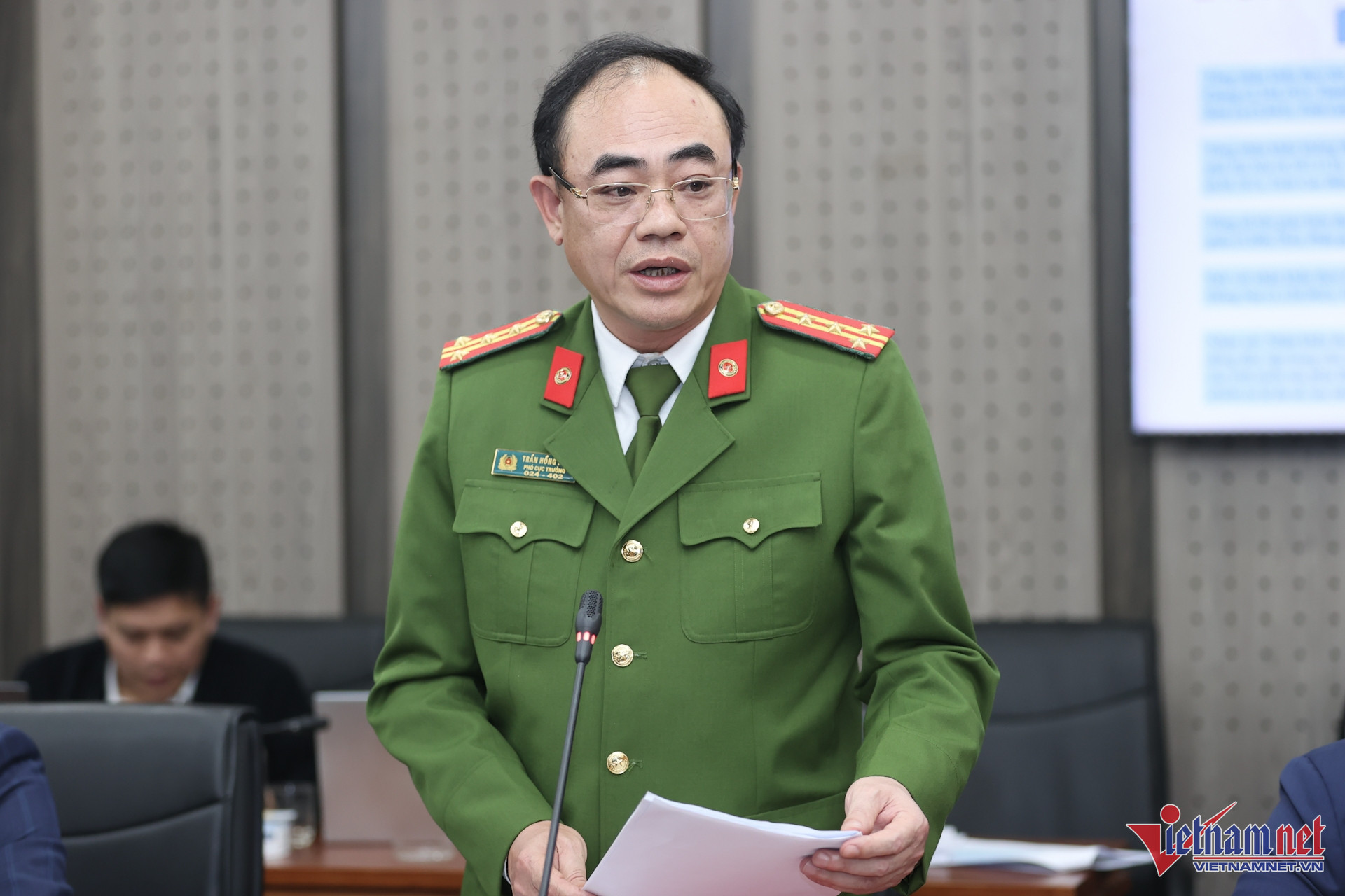 Trần Hồng Ph&uacute; ph&aacute;t biểu