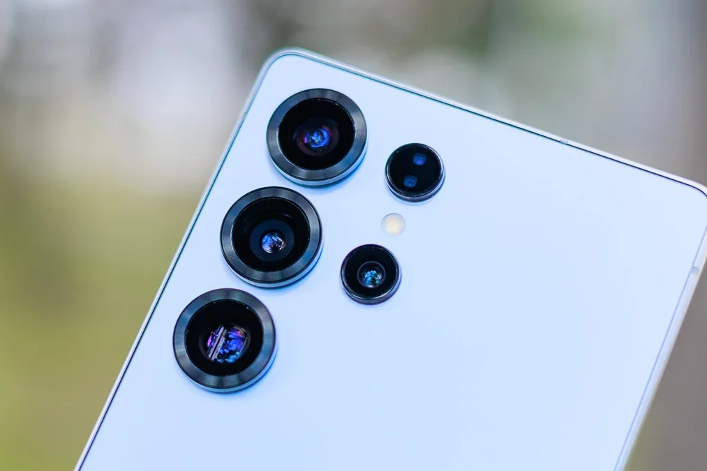 Nâng cấp lớn trên S27 Ultra sẽ chấm dứt ‘chiến lược camera tệ hại’ của Samsung?