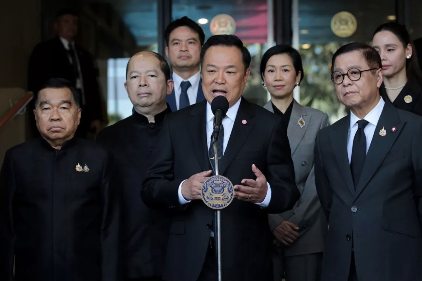 Nổ ở khu vực biên giới tranh chấp, lính Thái Lan và Campuchia bị thương