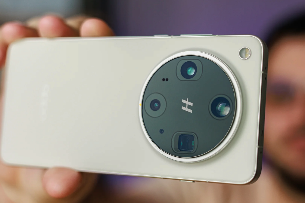 Oppo Find X9 Ultra sở hữu camera 'khủng' khiến Samsung phải lo lắng