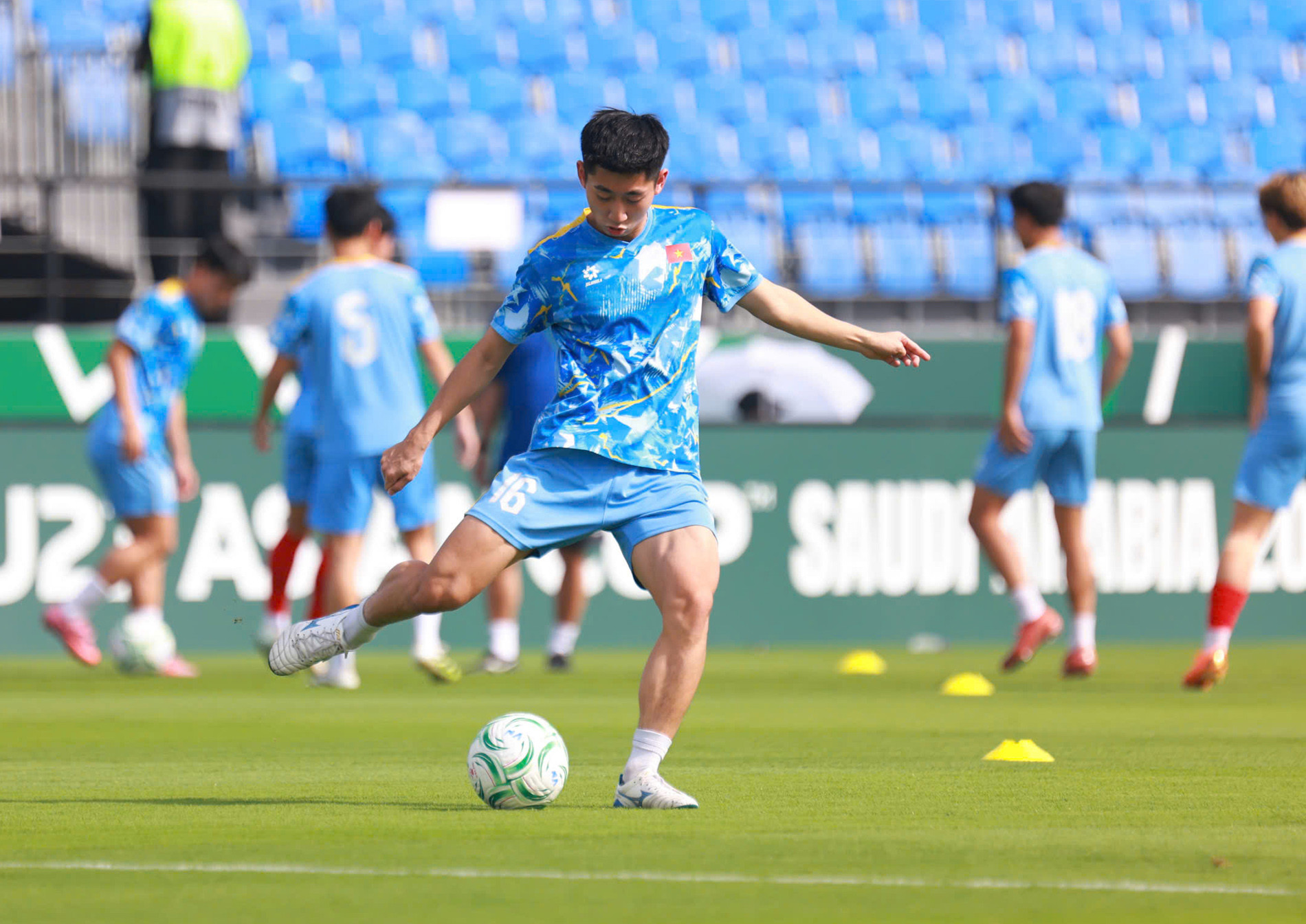 u23 viet nam jordan 1.jpg