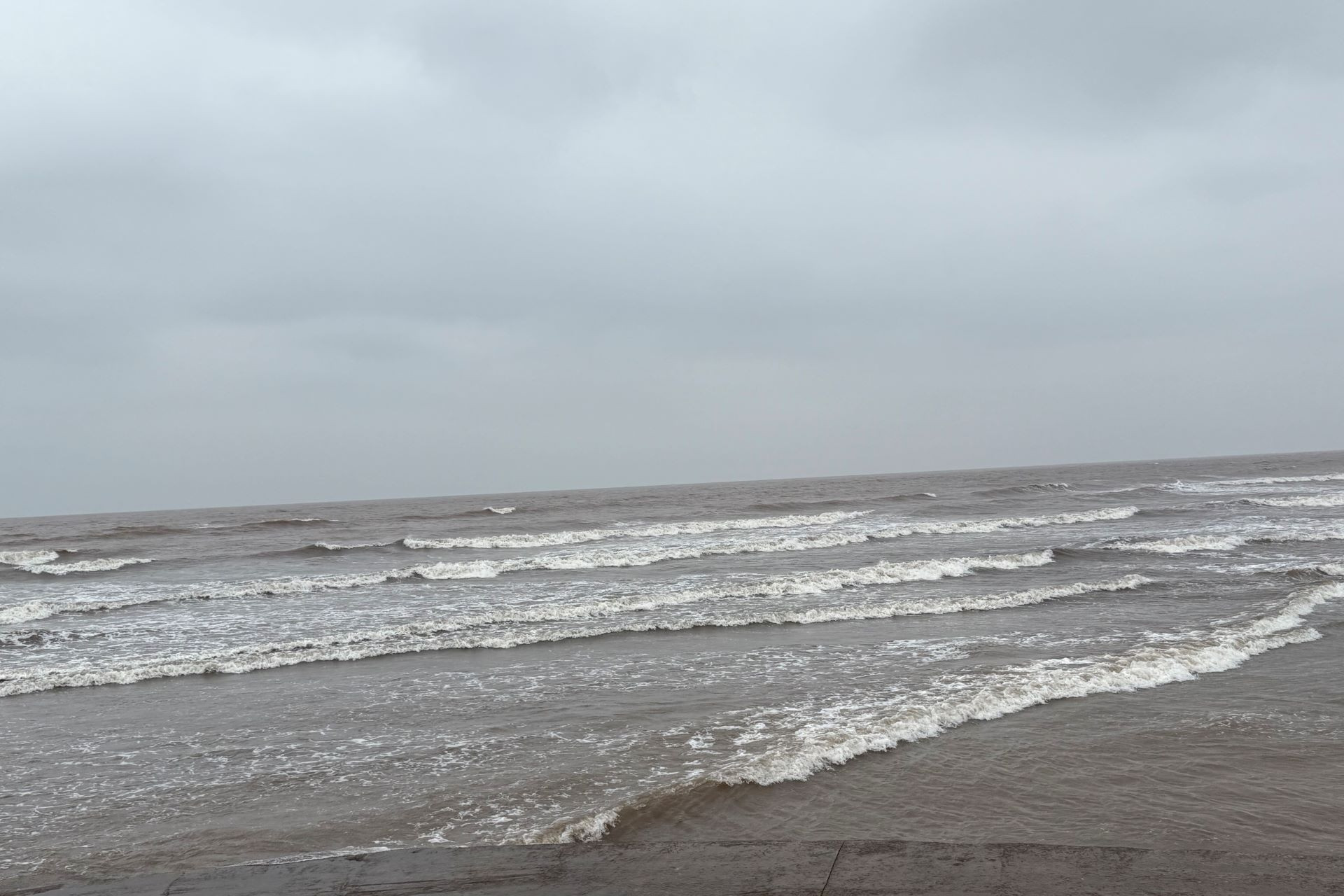 Vương quốc Anh hỗ trợ Việt Nam ứng phó biến đổi khí hậu và quản lý sinh thái biển