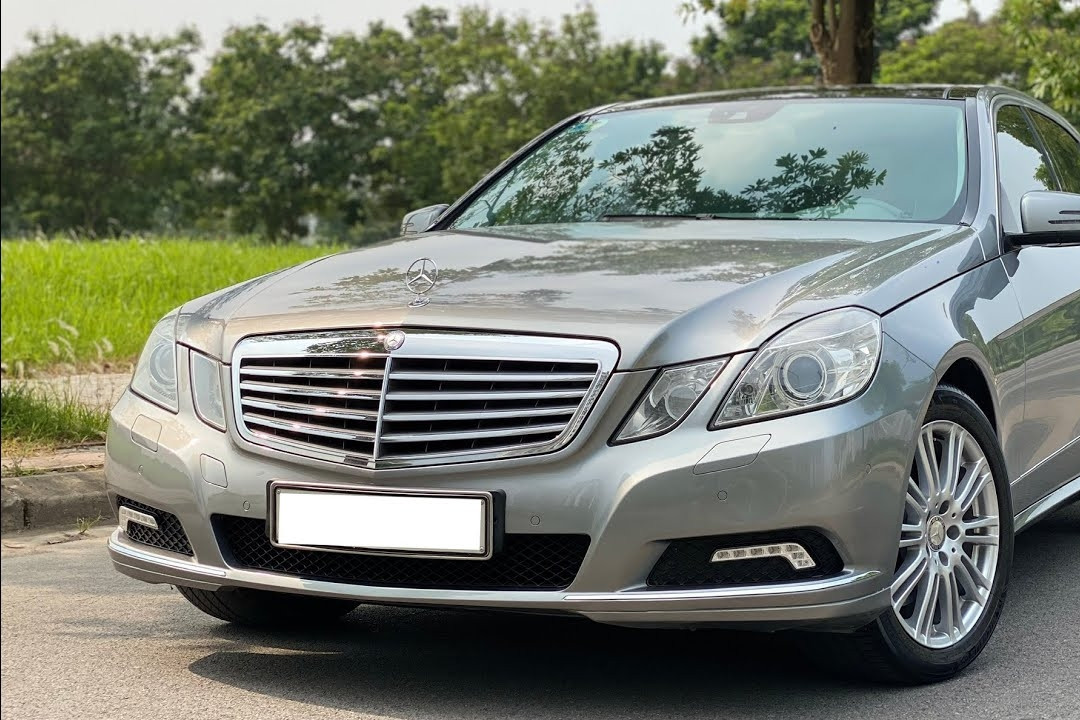 Đà Nẵng: Mercedes-Benz E 300 đấu giá 3 năm không ai mua, giá giảm còn 282 triệu