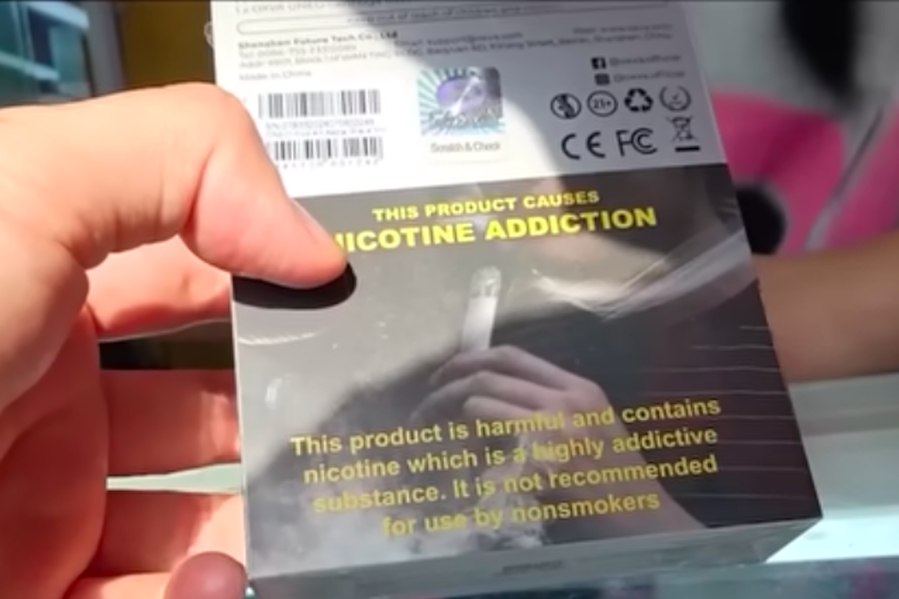 Phạt trực tiếp người sử dụng thuốc lá điện tử, thuốc lá nung nóng