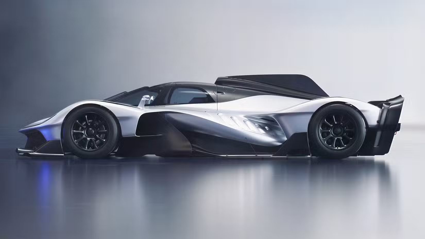 redbull rb17 16 scaled.avif