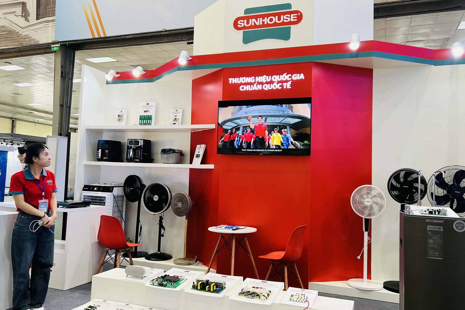 Thương hiệu gia dụng nhà bếp Việt chinh phục nhiều thị trường quốc tế khó tính