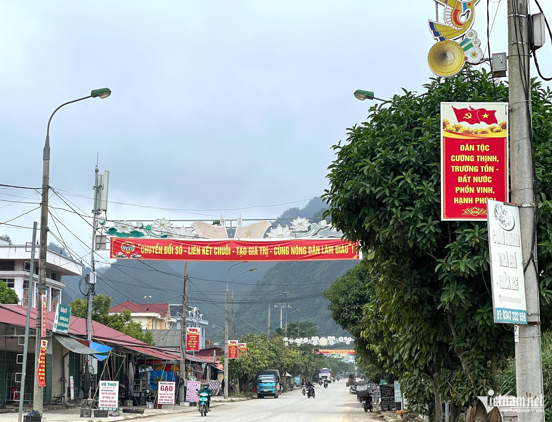 Box https://static-images.vnncdn.net/vps_images_publish/000001/000003/2026/1/7/w-anh-5-430.jpg