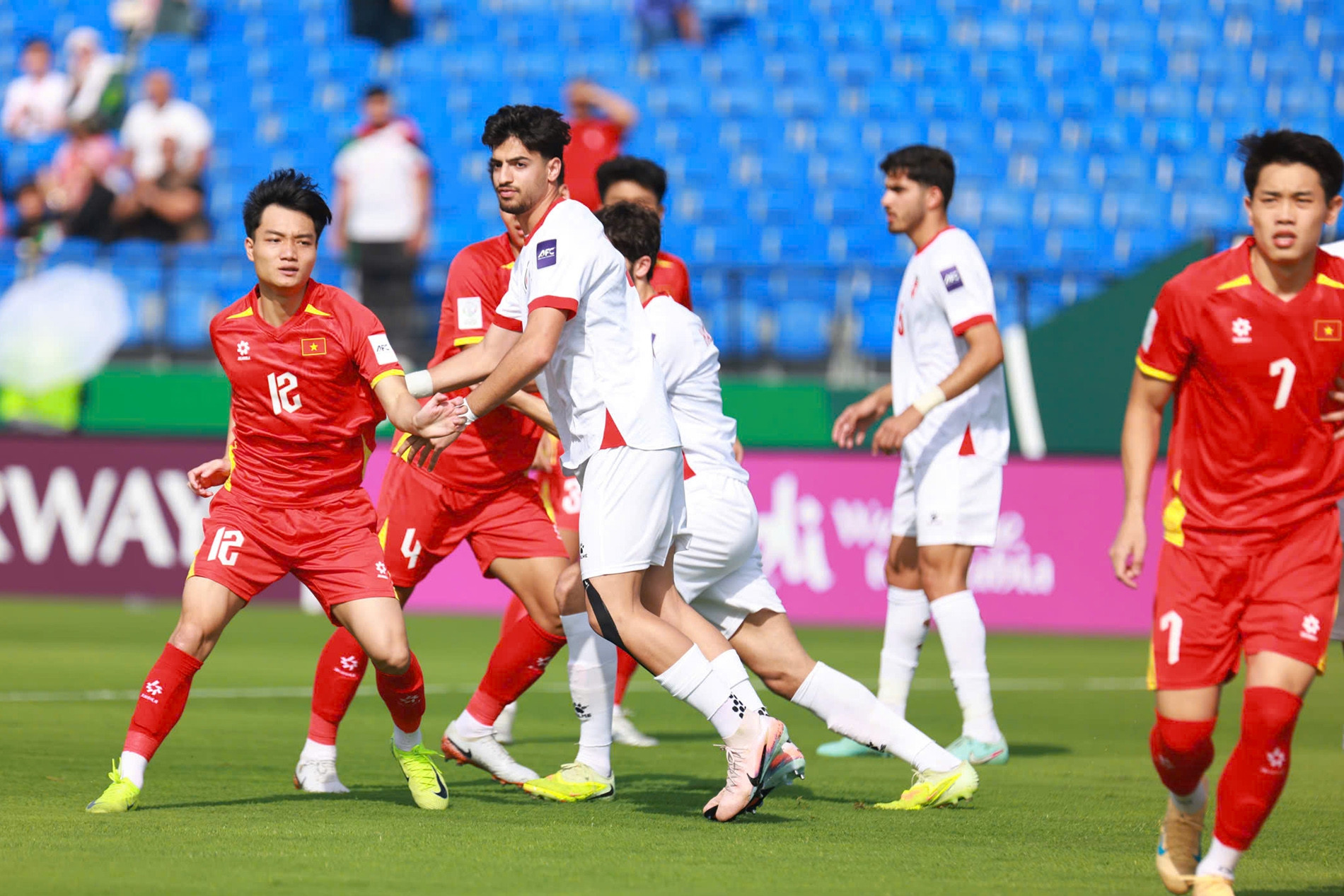 Lịch thi đấu bóng đá hôm nay 9/1: U23 Việt Nam đấu Kyrgyzstan