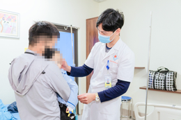 Người phụ nữ phát hiện ung thư giai đoạn cực sớm từ 1 vệt máu YwAAAAAAQABAAACAUwAOw==