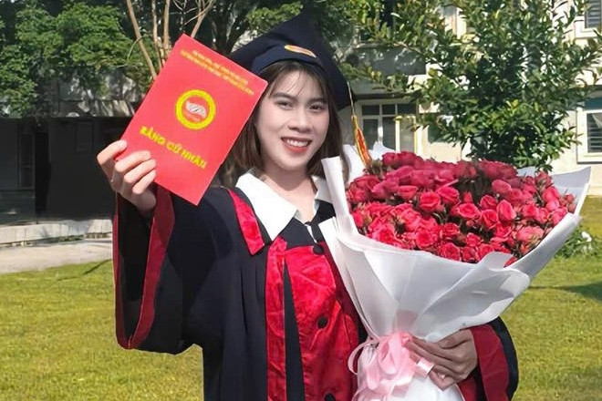 Các chân dài bóng chuyền Việt Nam rộn ràng nhận bằng cử nhân