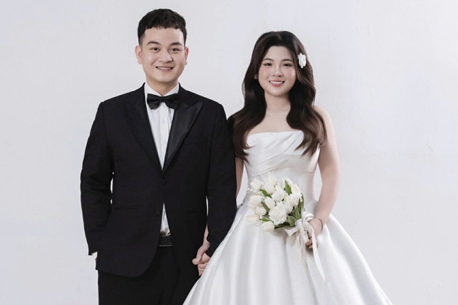 Đám cưới cặp đôi nhà đối diện ở Hà Nội, khách được hỏi 'ăn cỗ nhà nào'