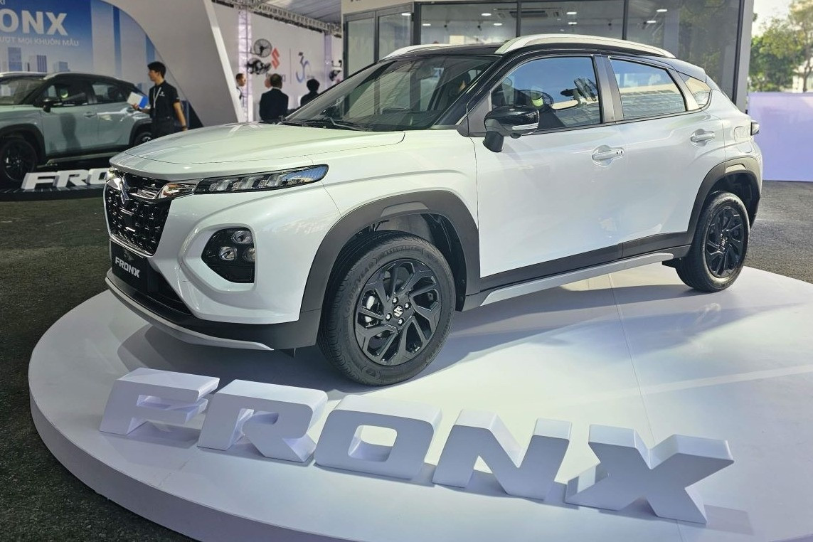 https://static-images.vnncdn.net/vps_images_publish/000001/000003/2026/1/8/suzuki-fronx-1480.jpg