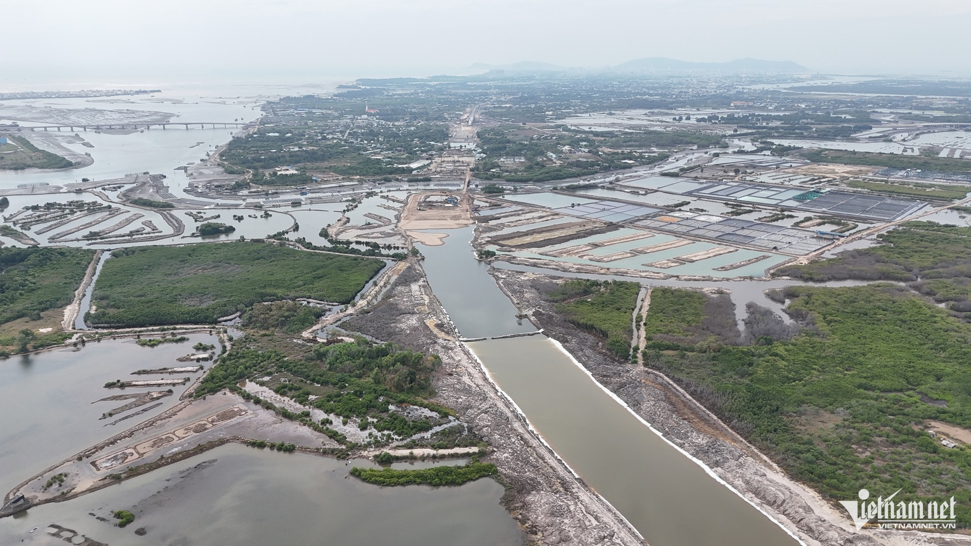 W-đường nối cao tốc biên hòa vũng tàu về biển bãi sau.5.JPG.jpg