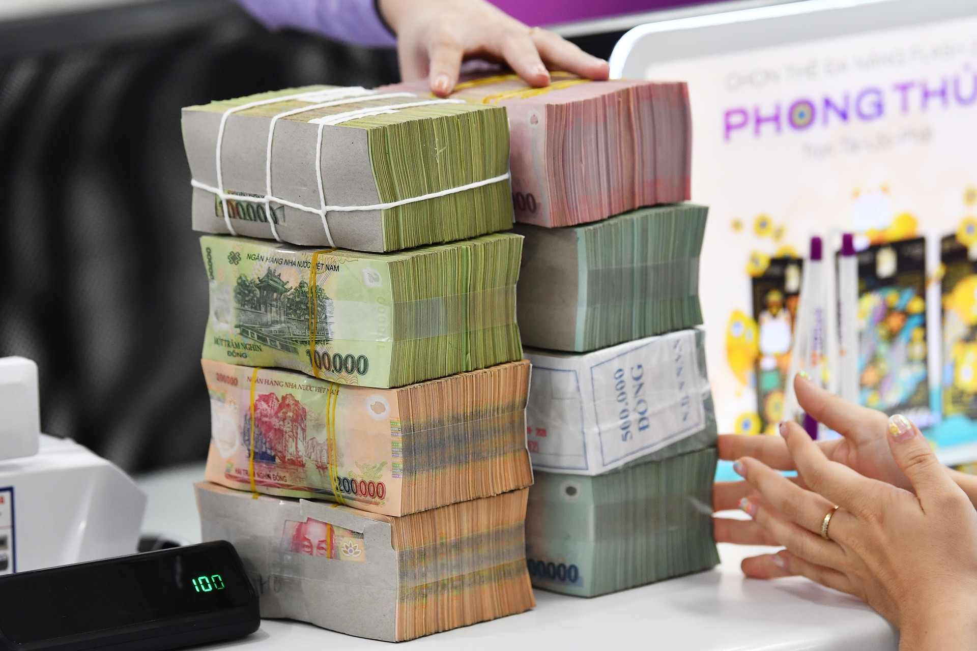 Lãi suất ngân hàng hôm nay 9/1/2026: Mức được coi là ‘của hiếm’ trở nên phổ biến