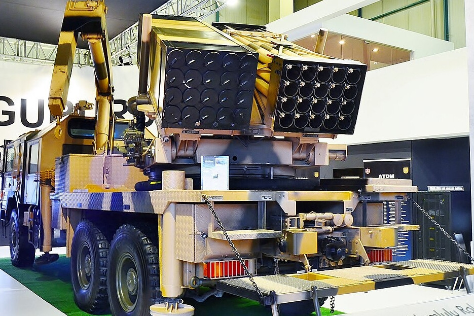 Bí quyết công nghệ ‘cơn bão lửa’ T-122 Sakarya với tên lửa dẫn đường tiên tiến