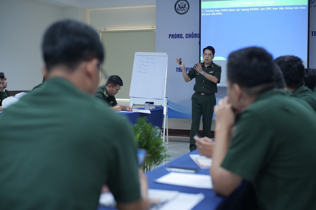 'Lá chắn thép’ trên tuyến đầu phòng, chống mua bán người