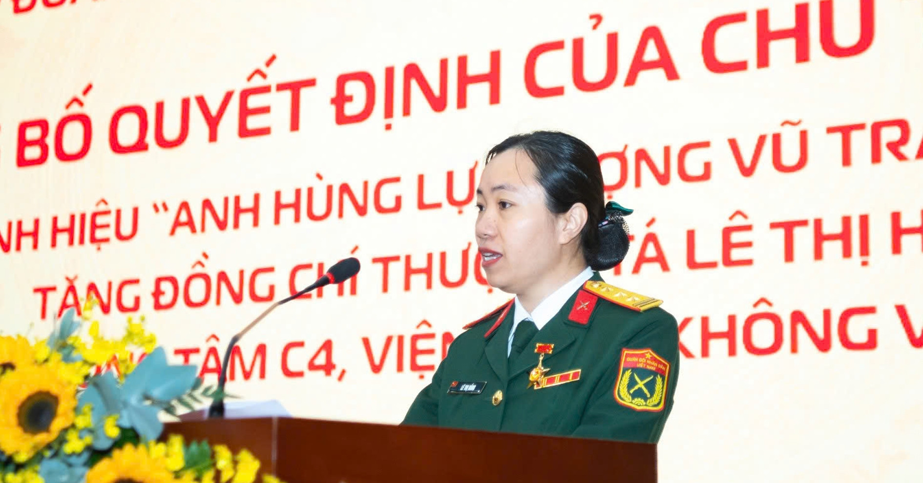 Nữ cán bộ nghiên cứu tên lửa của Viettel được p...