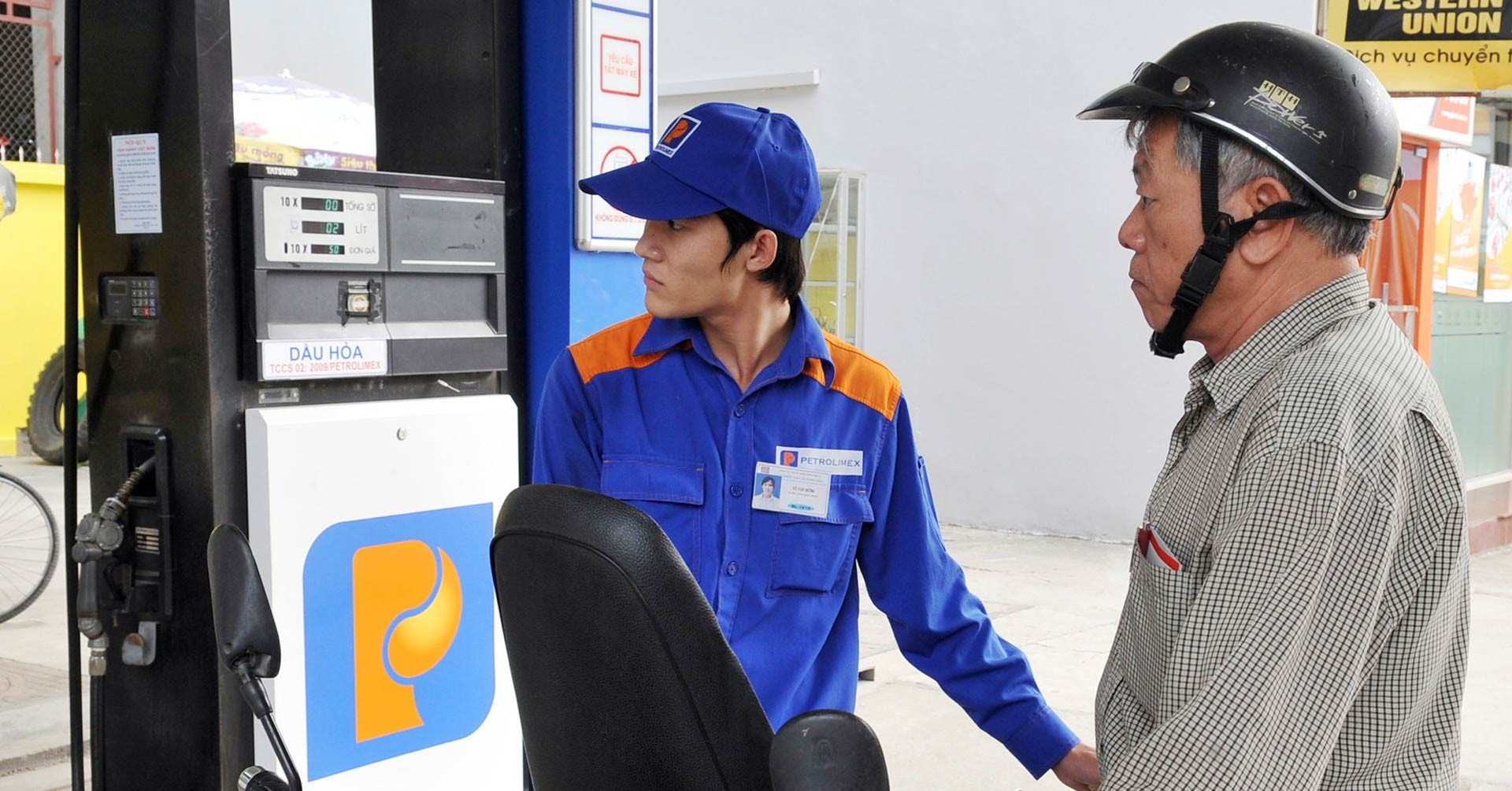 Giá xăng dầu hôm nay 1/10: Thế giới đi lên, trong nước điều chỉnh vào chiều nay
