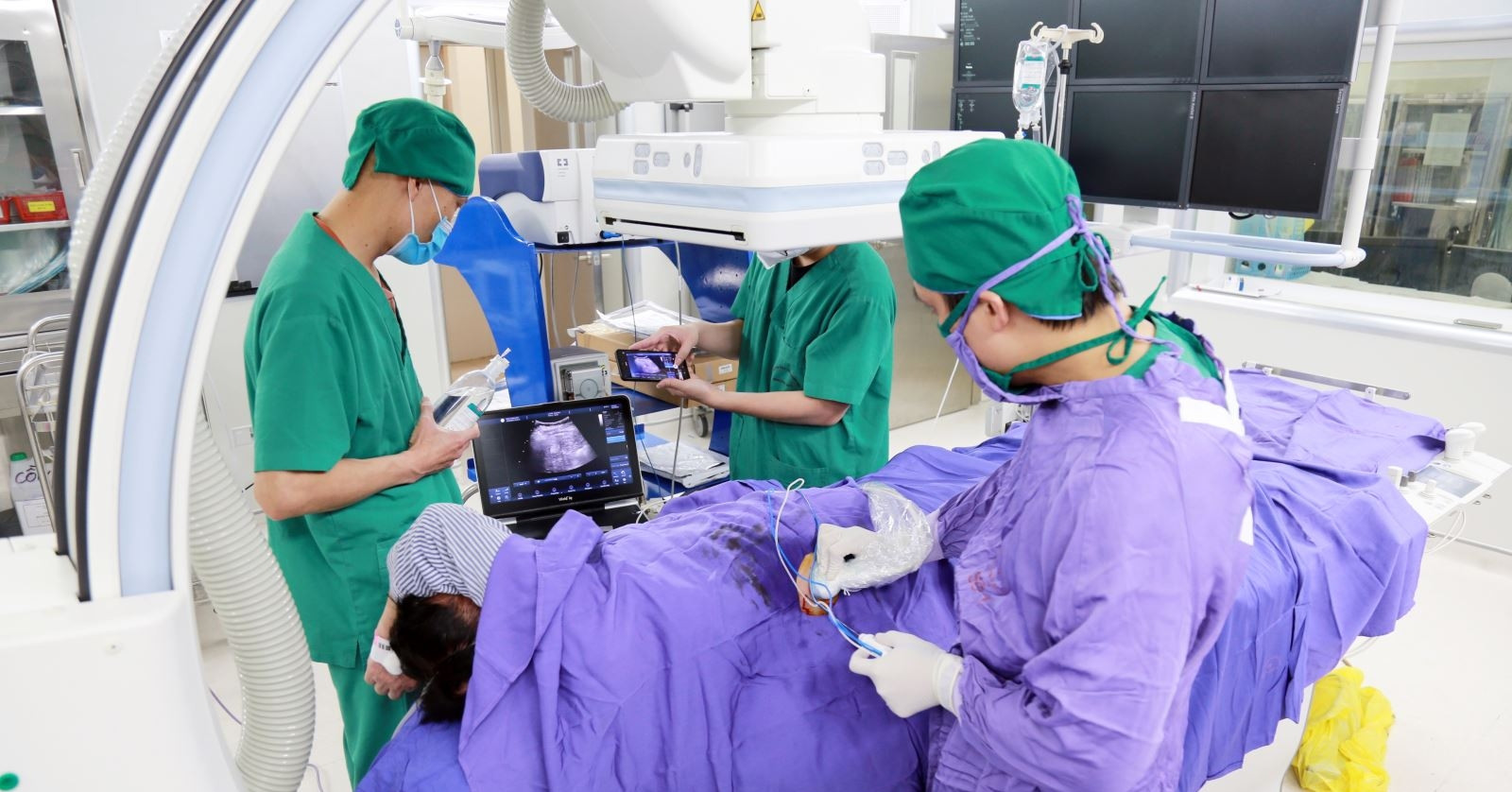 Đề xuất bổ sung nhiều bệnh được lên thẳng cấp chuyên sâu hưởng 100% BHYT