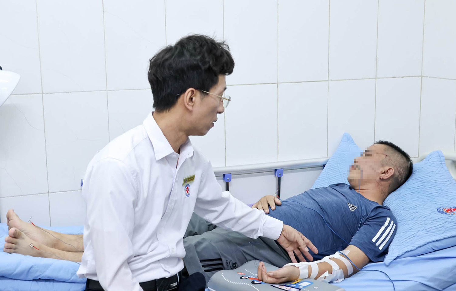 Anh Q. điều trị.jpg