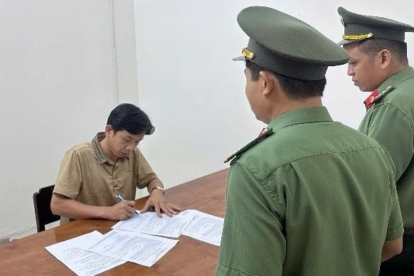 Bắt giam bị can thứ 7 trong đường dây làm tiền giả liên tỉnh