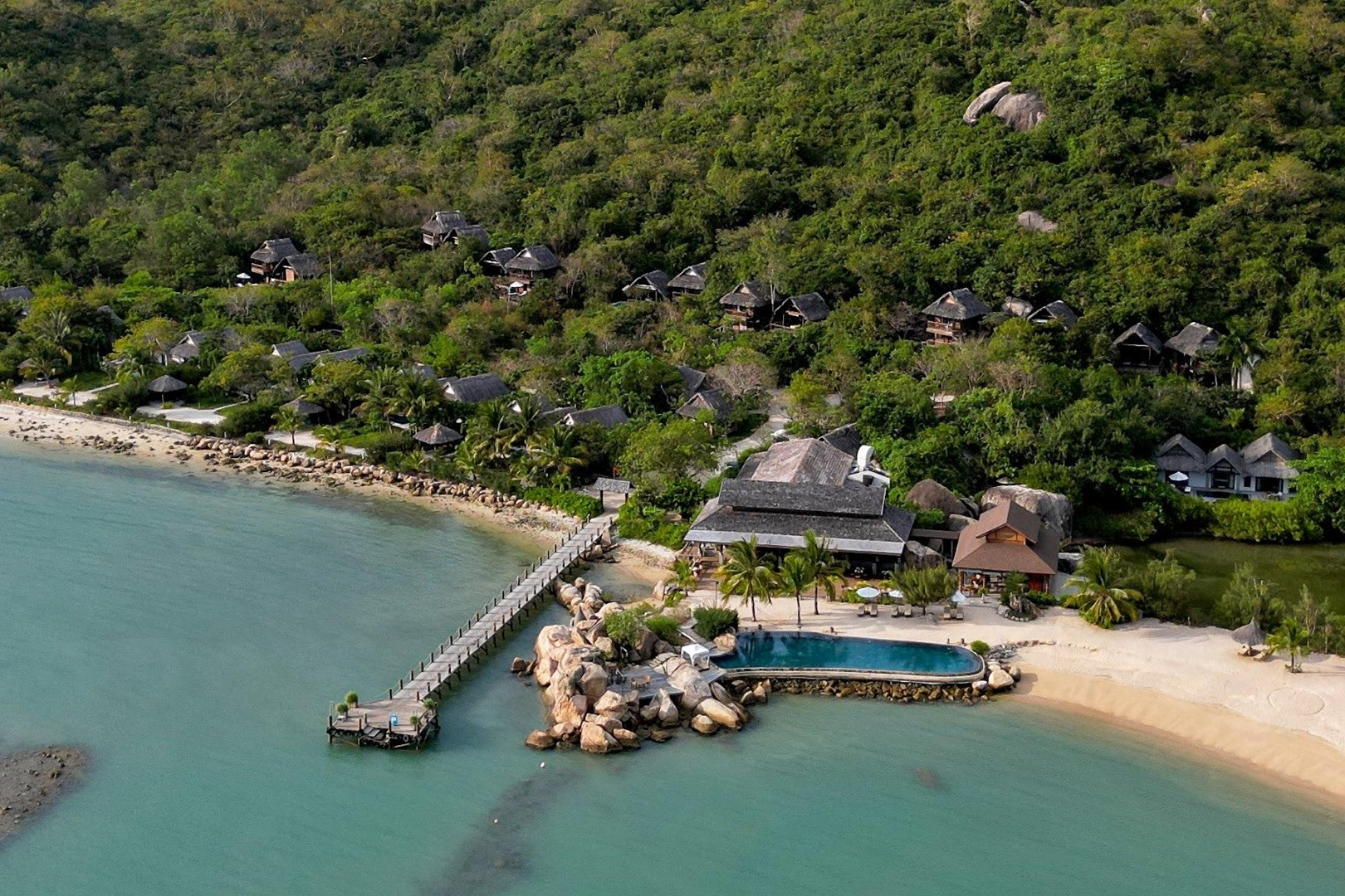 Cuối tuần ‘sống chậm’ ở L’Alya Ninh Van Bay