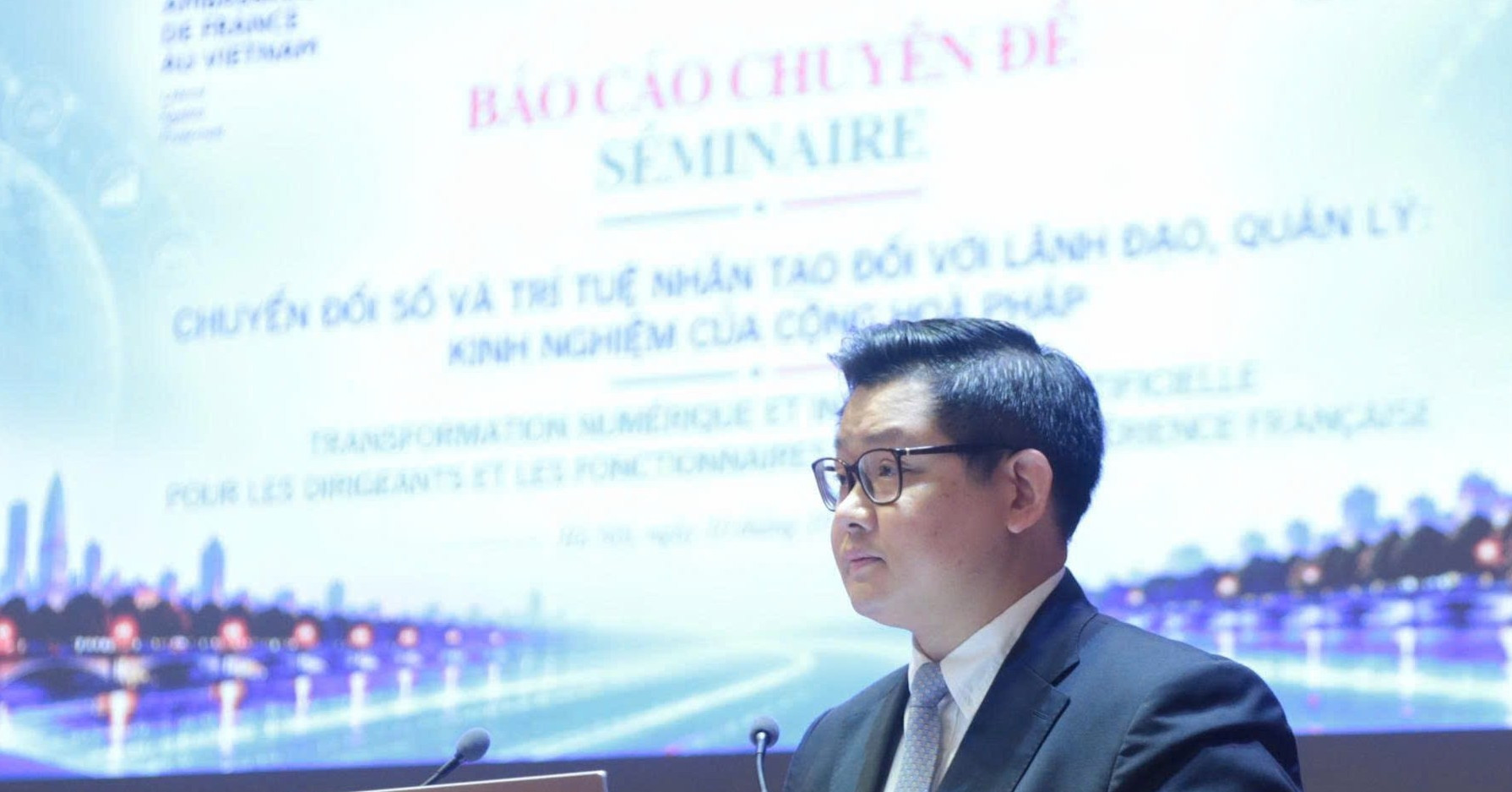 Lãnh đạo không nhất thiết là chuyên gia, nhưng phải hiểu rõ công nghệ