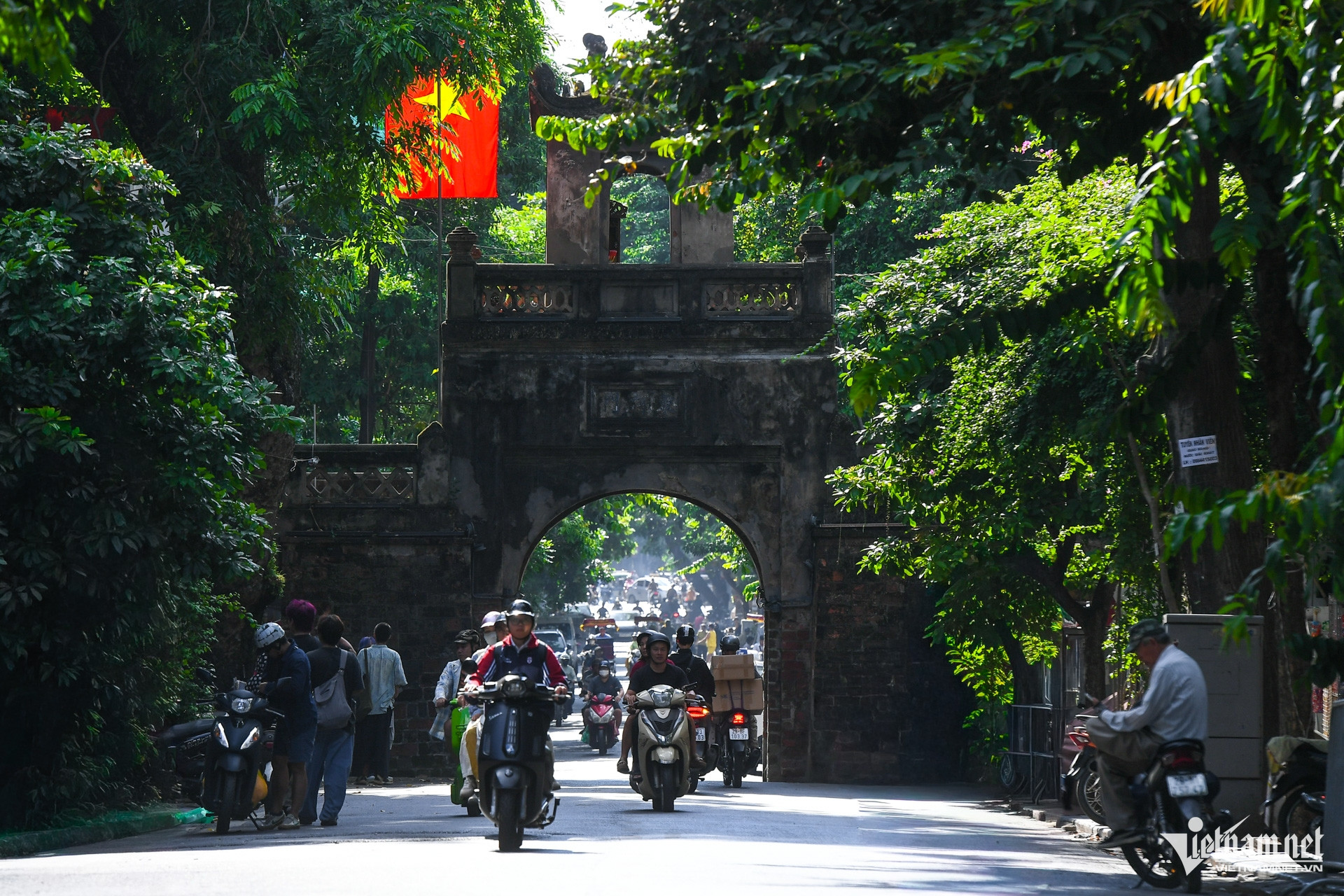W-giai phong thu do (8).jpg