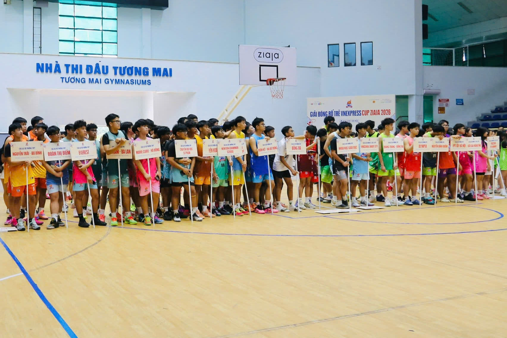 76 đội tranh tài tại giải bóng rổ trẻ Hà Nội