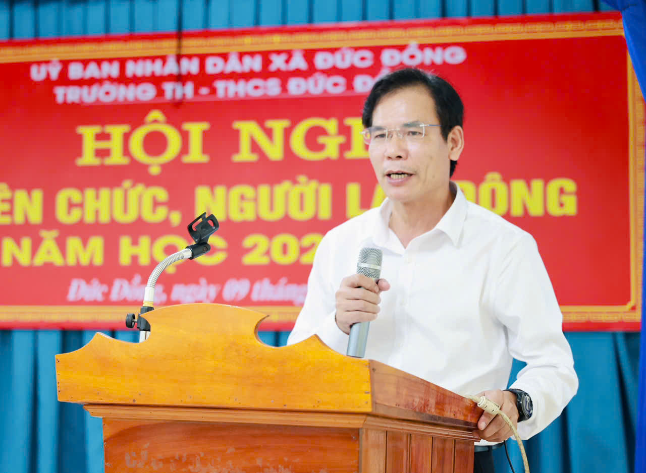 a thầy Anh1.jpg