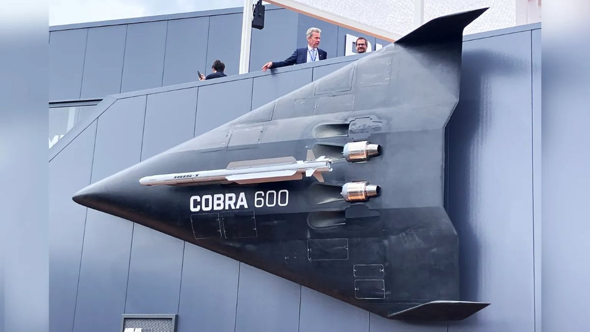 Cobra 600 Đức 1.jpg
