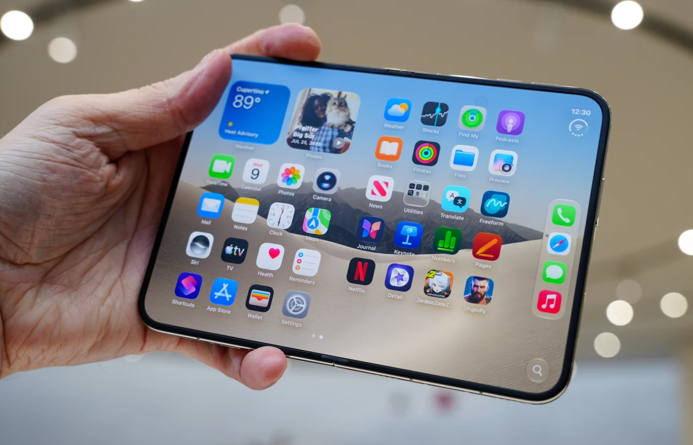 Dấu hiệu iPhone 18 Pro bị lu mờ, iPhone Duo sắp tạo ‘cú nổ lớn’ chưa từng thấy?