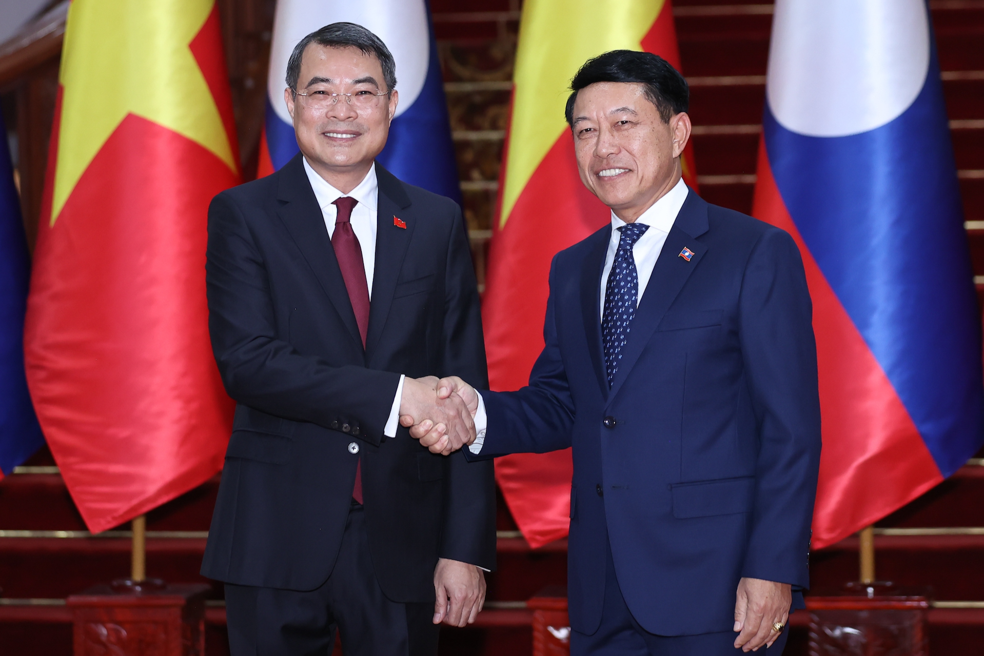 https://static-images.vnncdn.net/vps_images_publish/000001/000003/2026/10/11/thu-tuong-tham-lao-campuchia-tao-them-dong-luc-nguon-luc-phat-trien-moi-728.png