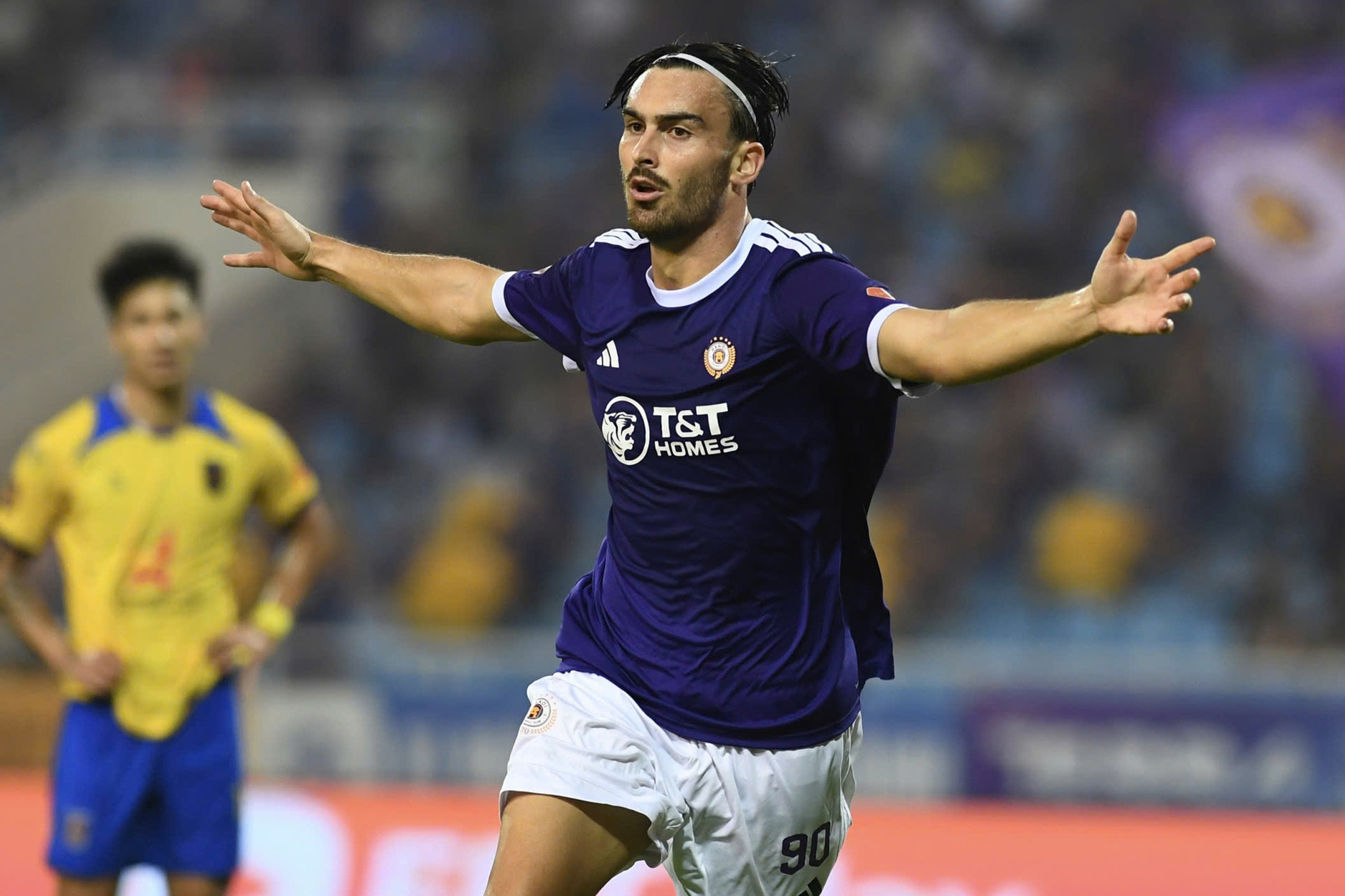 Đánh bại Bắc Ninh, Hà Nội FC thắng trận đầu tiên ở V-League