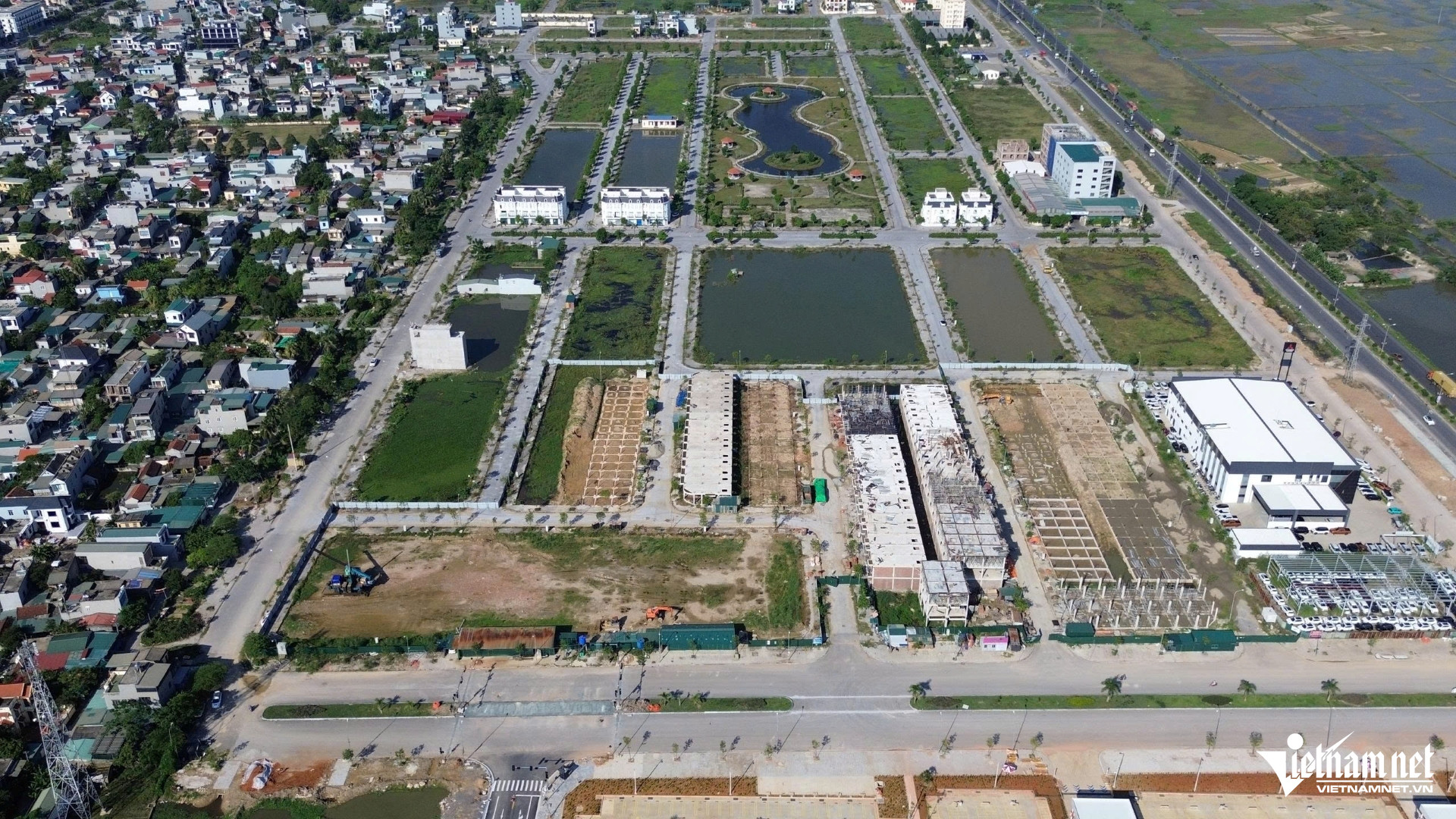 W-a1Bên trong dự án của.jpg