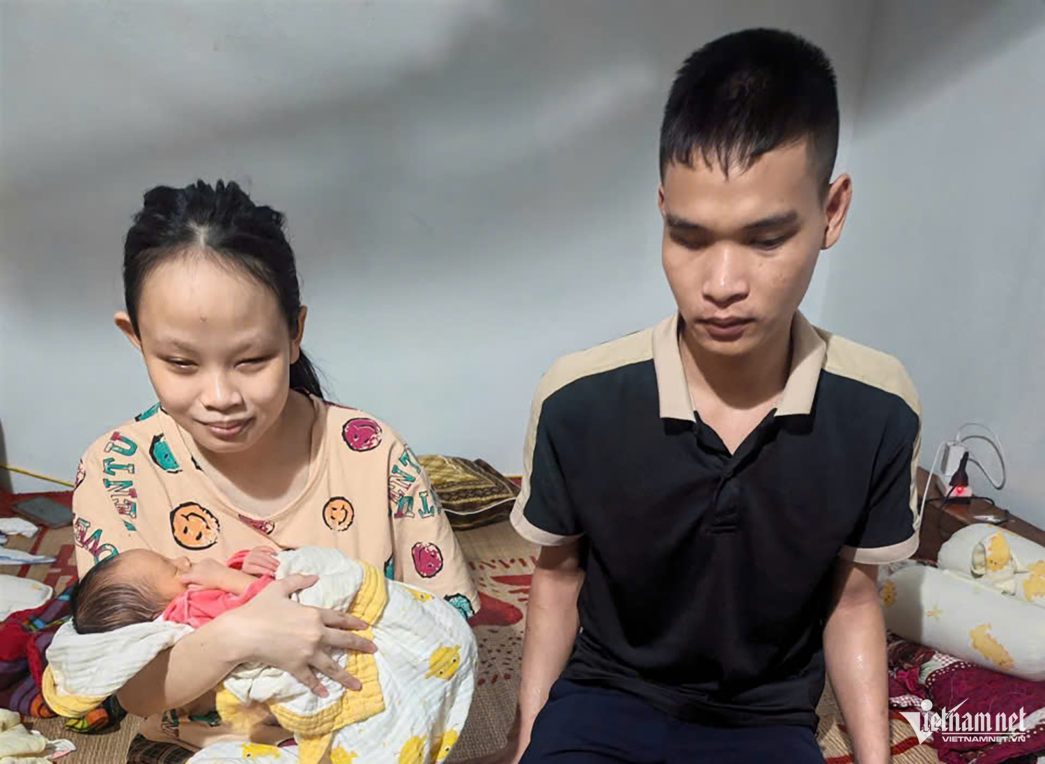 W-vợ chồng khiếm thị 3.jpg