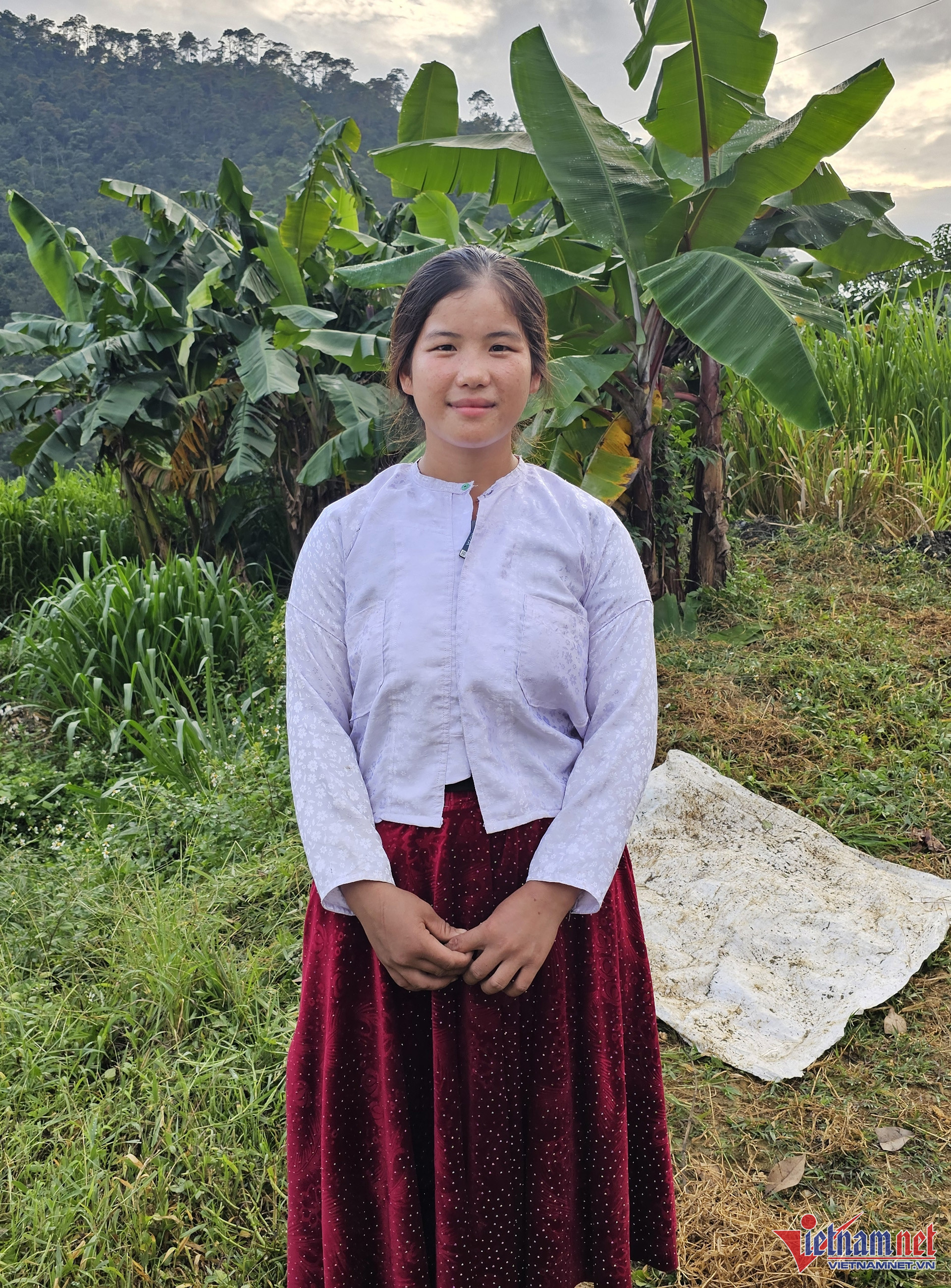 Box https://static-images.vnncdn.net/vps_images_publish/000001/000003/2026/10/11/w-vu-thi-may-thanh-vien-cau-lac-bo-cha-me-u18-1-2330.jpg