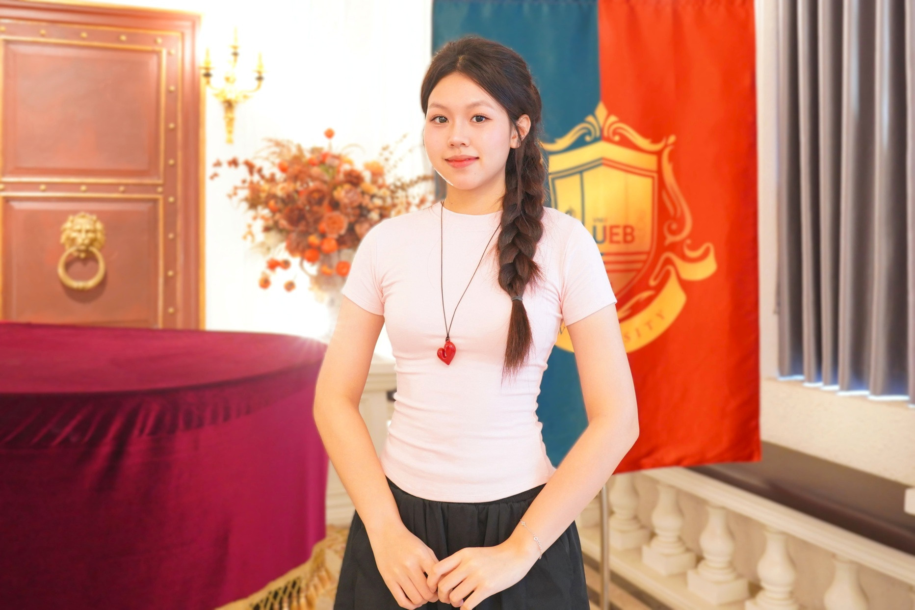 Ảnh chụp tại Trường Đại Học Kinh Tế ĐHQGHN (1).JPG