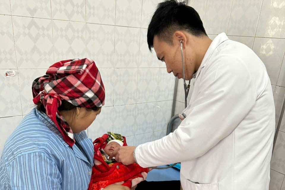 Người mẹ 4 lần mất con và phép màu ở vùng biên Mường Lát