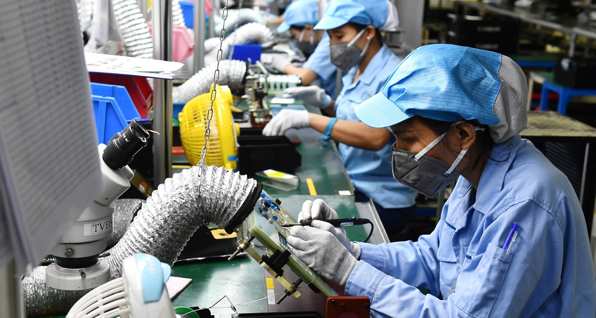 Chính phủ tặng voucher chính sách theo nhu cầu doanh nhân, lợi cả đôi bên