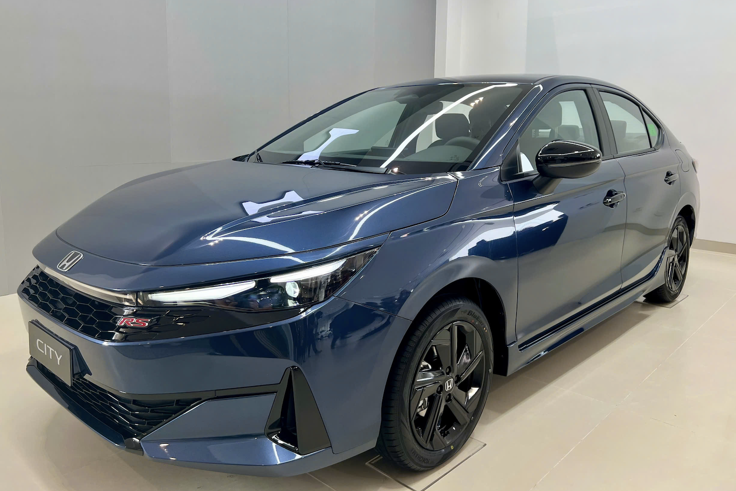 Honda City 2026 bỏ bản giá rẻ dưới 500 triệu, có đủ sức đấu Toyota Vios, Mazda2?