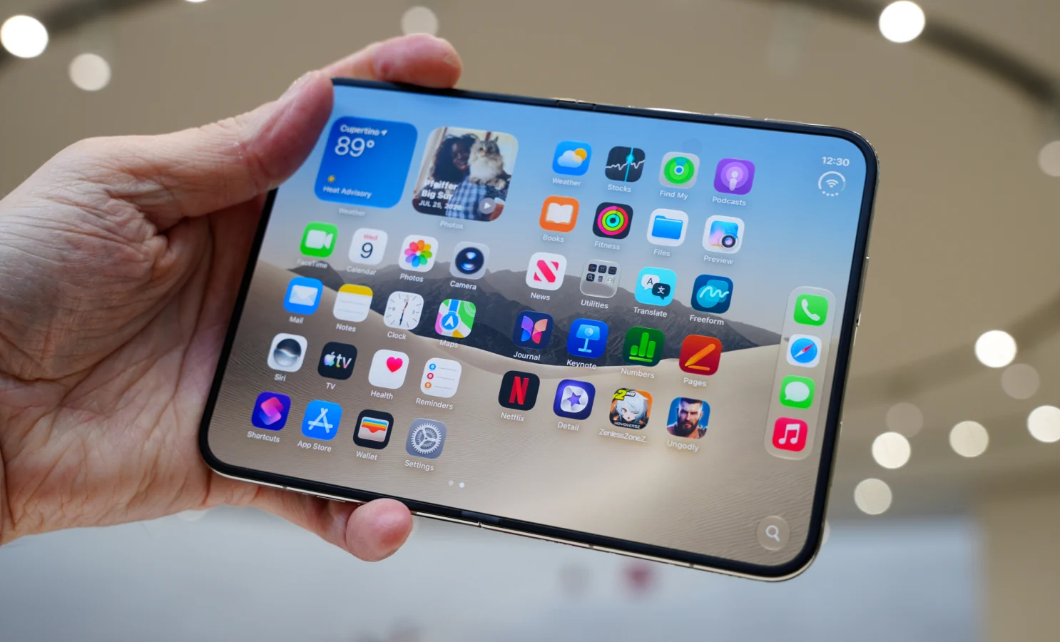 iPhone Duo 05.png