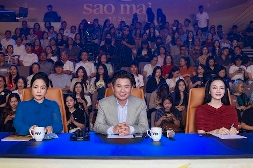 PGS.Tân Nhàn phản bác NSND Tấn Minh ngay trên sóng truyền hình