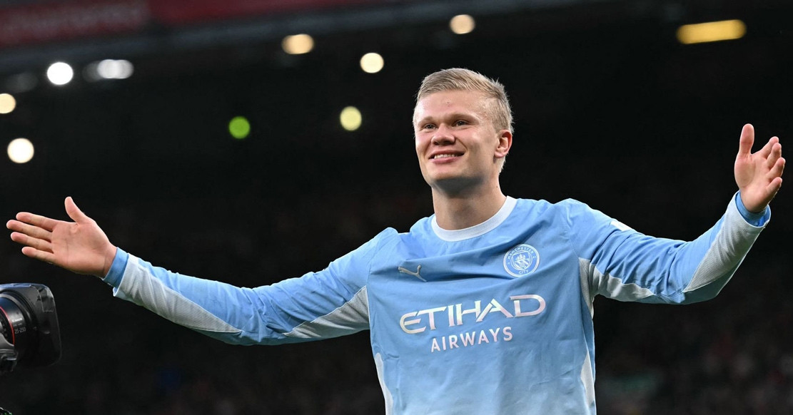 Man City đánh gục Liverpool nhờ chơi hơn người