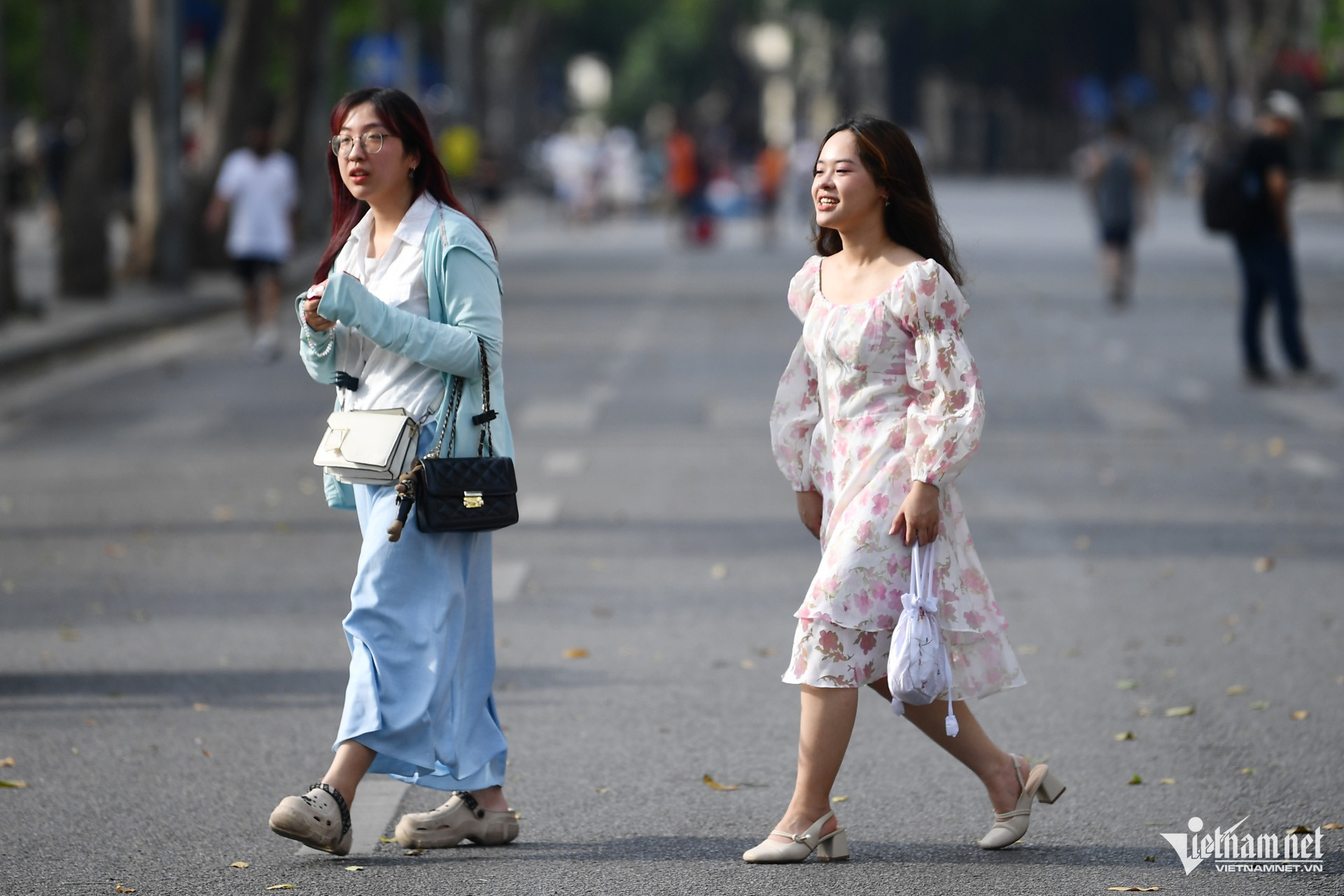 W-nóng bức (69).jpg