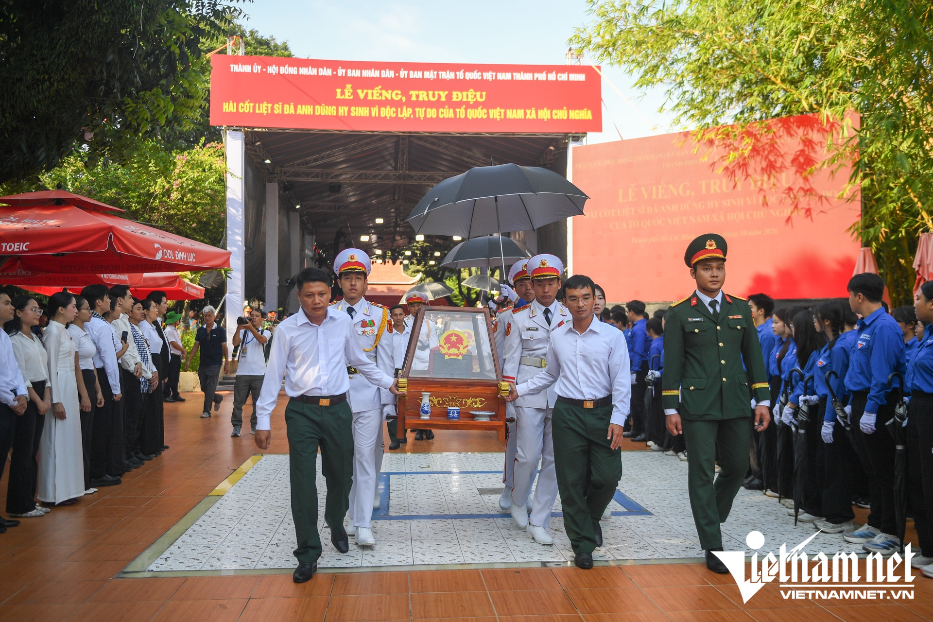 W-truy điệu Lê Thị Riêng TPHCM nguyễn huế 6.jpg