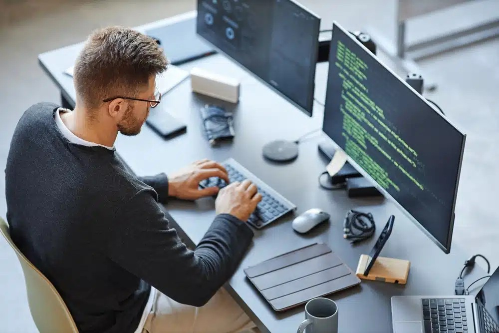 lập trình viên alueducation