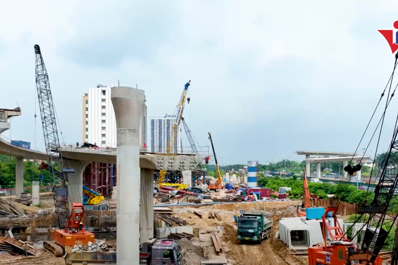 Loạt dự án giao thông trọng điểm ở Hà Nội chậm tiến độ