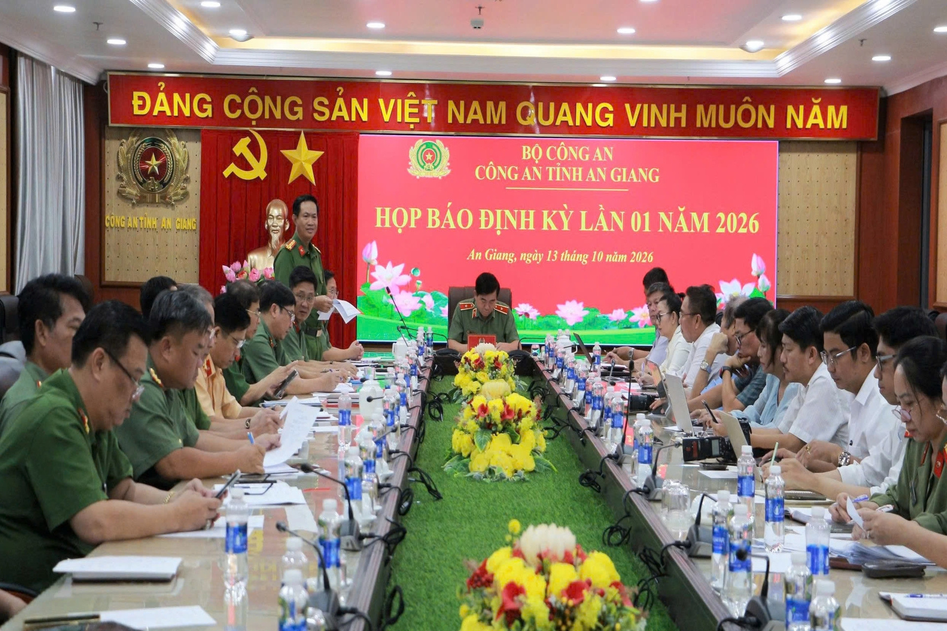 Phá đường dây lừa đặt resort 5 sao tại Phú Quốc, giao dịch trên 6.000 tỷ đồng