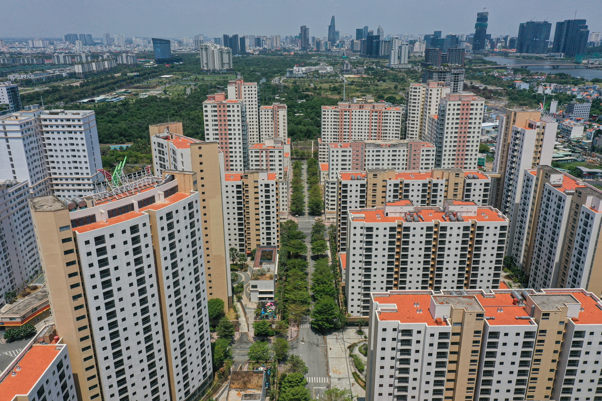 Phó Thủ tướng thường trực: Nghiên cứu mua lại nhà thương mại chưa bán được để cho thuê